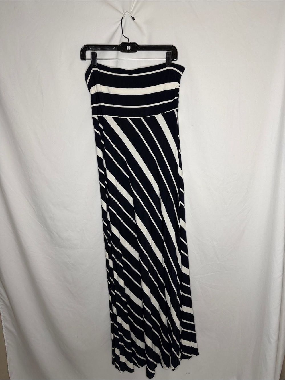 Banana Republic Navy and White Strapless Maxi Dress